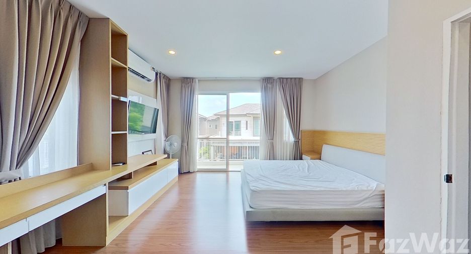 For rent 3 bedrooms house in Bang Na, Bangkok