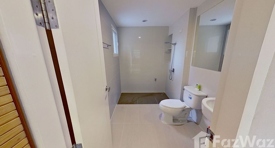 For rent 3 bedrooms house in Bang Na, Bangkok