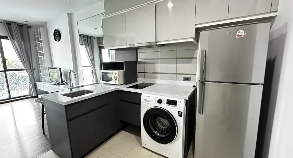 For rent 1 bed condo in Khlong Toei, Bangkok