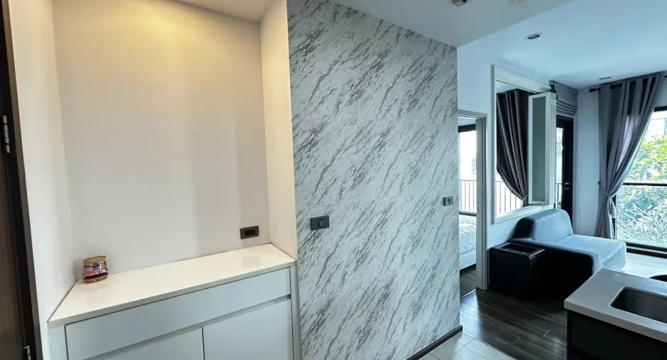 For rent 1 bed condo in Khlong Toei, Bangkok