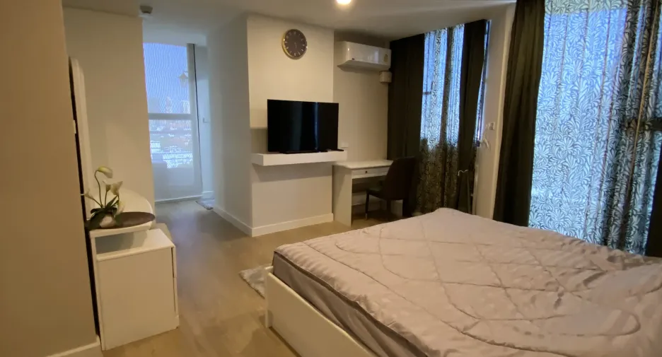 Apartamento en alquiler de 2 habitaciones en Watthana, Bangkok