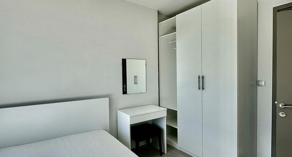 For rent 1 bed condo in Huai Khwang, Bangkok
