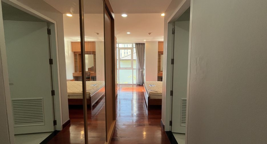 ให้เช่า 2 ห้องนอน คอนโด ใน วัฒนา, กรุงเทพฯ