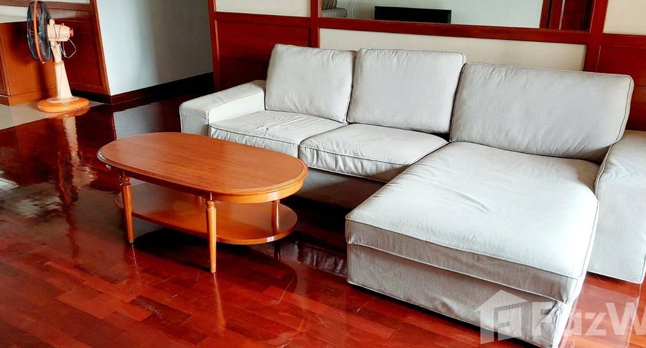 ให้เช่า 3 ห้องนอน คอนโด ใน วัฒนา, กรุงเทพฯ
