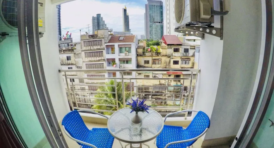 For rent 1 bed apartment in Sathon, Bangkok
