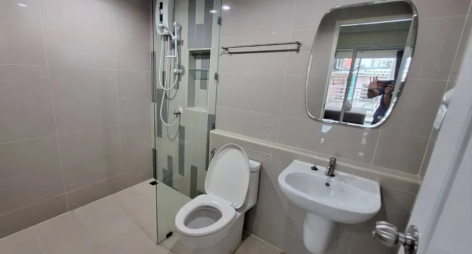 For rent 1 bed apartment in Sathon, Bangkok