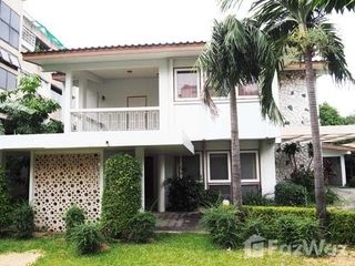 For rent 3 bedrooms house in Phaya Thai, Bangkok
