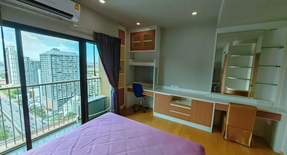 For rent 1 bed condo in Ratchathewi, Bangkok