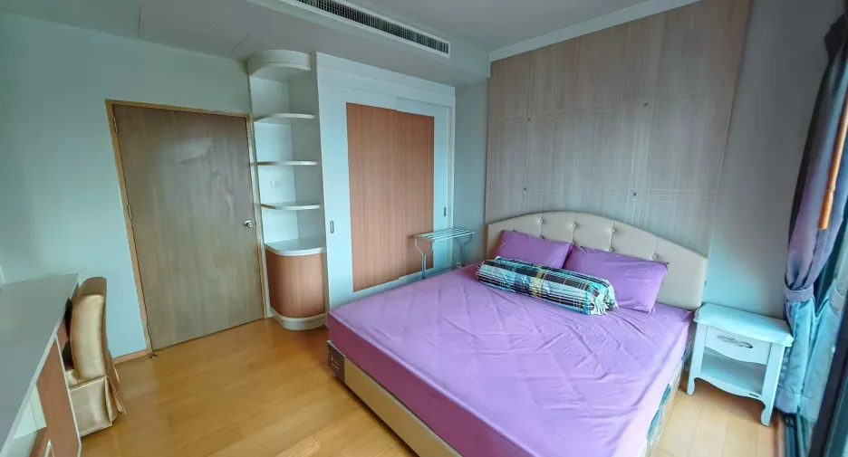 For rent 1 bed condo in Ratchathewi, Bangkok