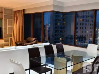 For rent 3 bedrooms condo in Khlong Toei, Bangkok