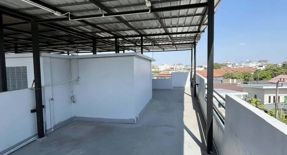 For rent office in Bang Na, Bangkok