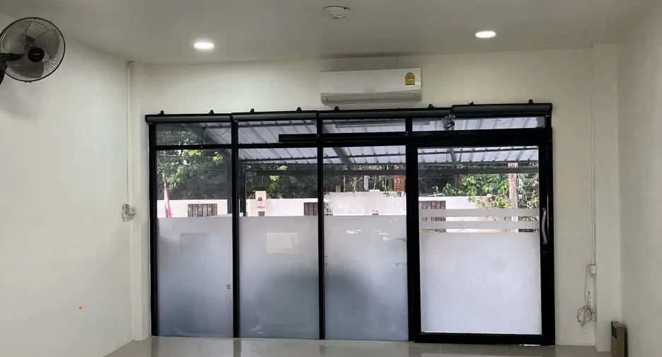 For rent office in Bang Na, Bangkok