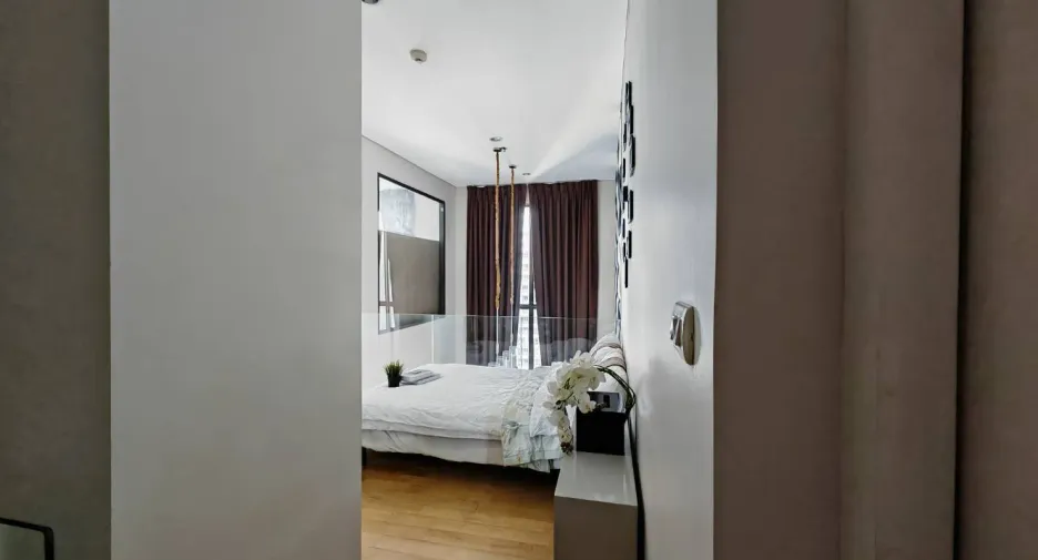For rent 2 bedrooms condo in Watthana, Bangkok