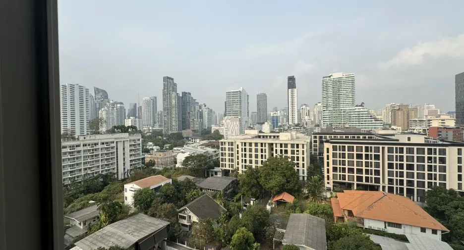 For rent 1 bed apartment in Watthana, Bangkok