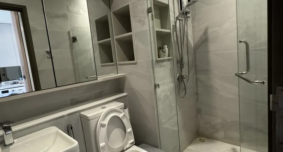 For rent 1 bed apartment in Watthana, Bangkok