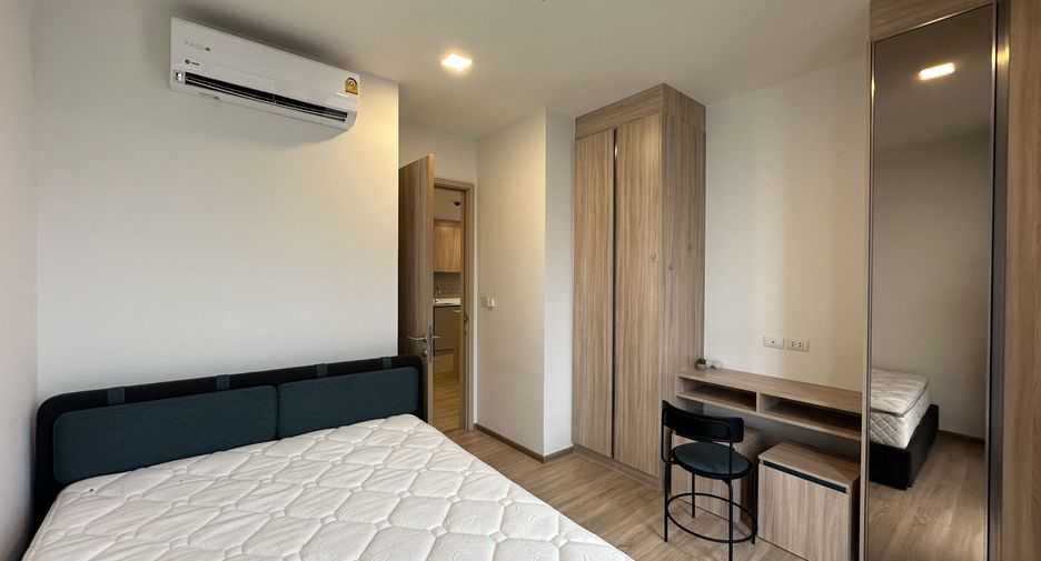 For rent 2 bedrooms condo in Ratchathewi, Bangkok