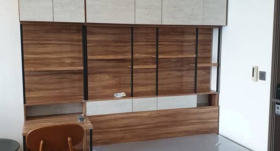 Wohnung zur Miete mit Studio in Bang Rak, Bangkok