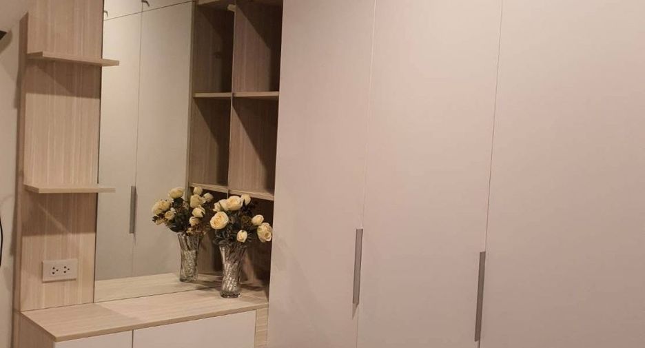 For rent 1 bed condo in Huai Khwang, Bangkok