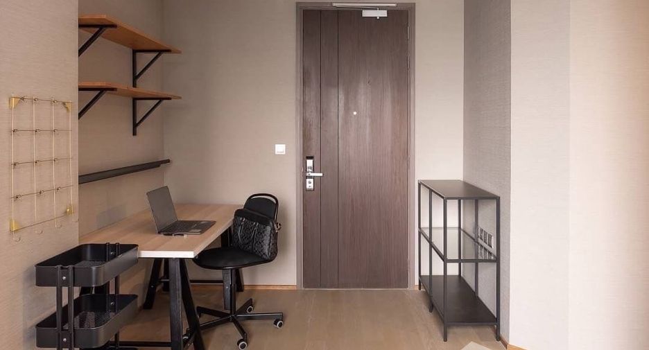 For rent studio condo in Bang Rak, Bangkok