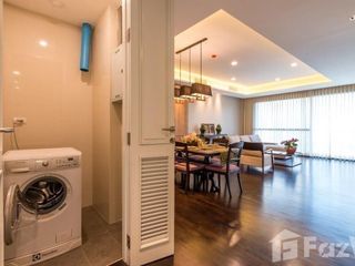 For rent 2 bedrooms apartment in Pathum Wan, Bangkok