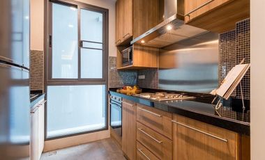 For rent 2 bedrooms apartment in Pathum Wan, Bangkok