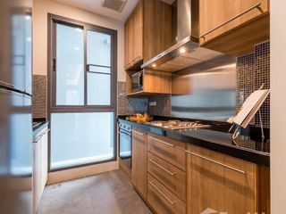 For rent 2 bedrooms apartment in Pathum Wan, Bangkok
