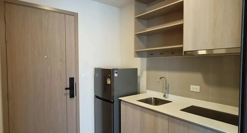 À louer studio condo à Khlong San, Bangkok