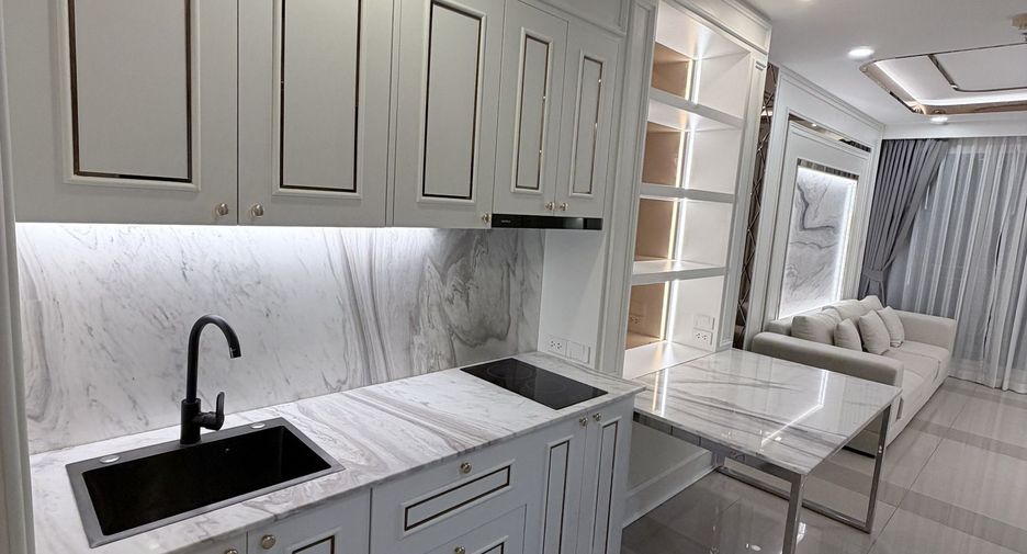 For rent 1 Beds condo in Huai Khwang, Bangkok