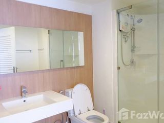 Аренда 2 спальни кондо в Кхлонг Сан, Бангкок