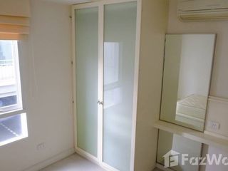 Аренда 2 спальни кондо в Кхлонг Сан, Бангкок