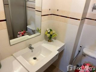Аренда 1 кровать кондо в Хуаи Кхщанг, Бангкок