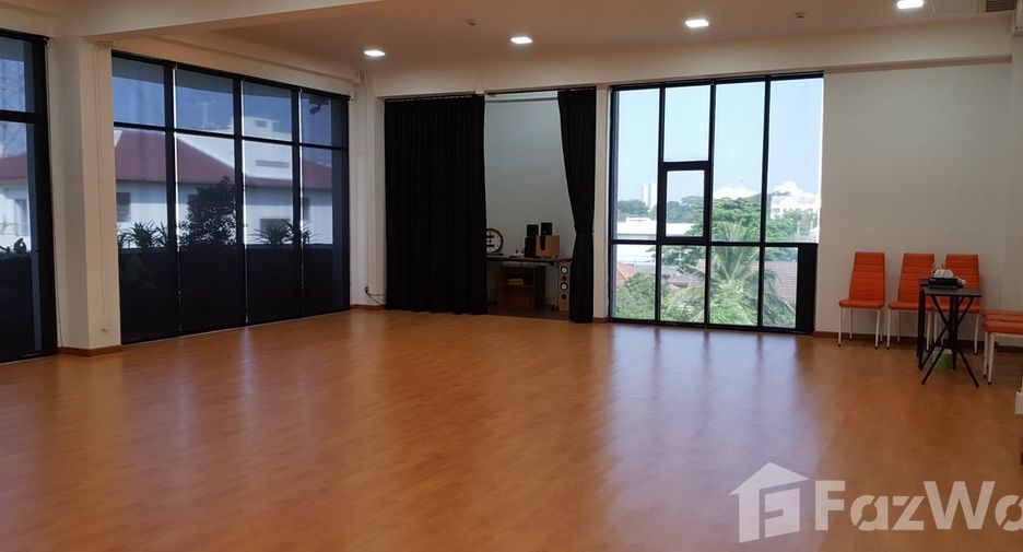 For rent office in Chatuchak, Bangkok