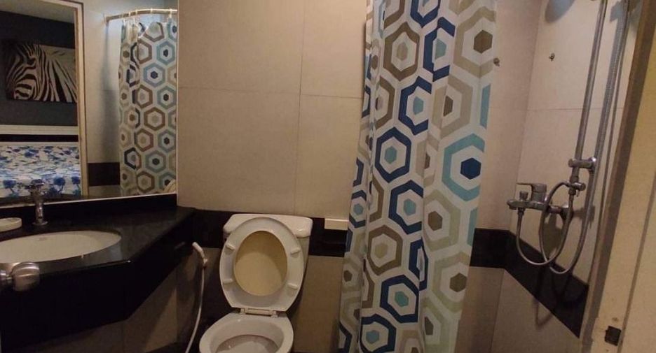 Wohnung zur Miete mit 2 Zimmer in Watthana, Bangkok