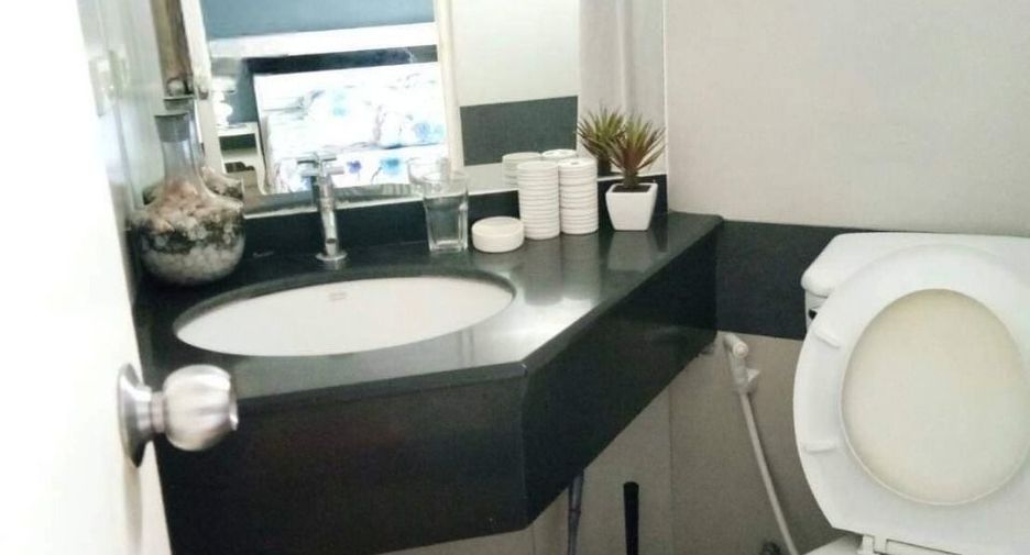 Wohnung zur Miete mit 2 Zimmer in Watthana, Bangkok
