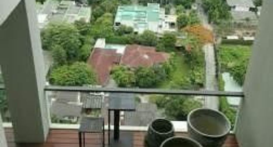 For rent 3 bedrooms condo in Pathum Wan, Bangkok