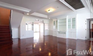 For rent 3 bedrooms condo in Watthana, Bangkok