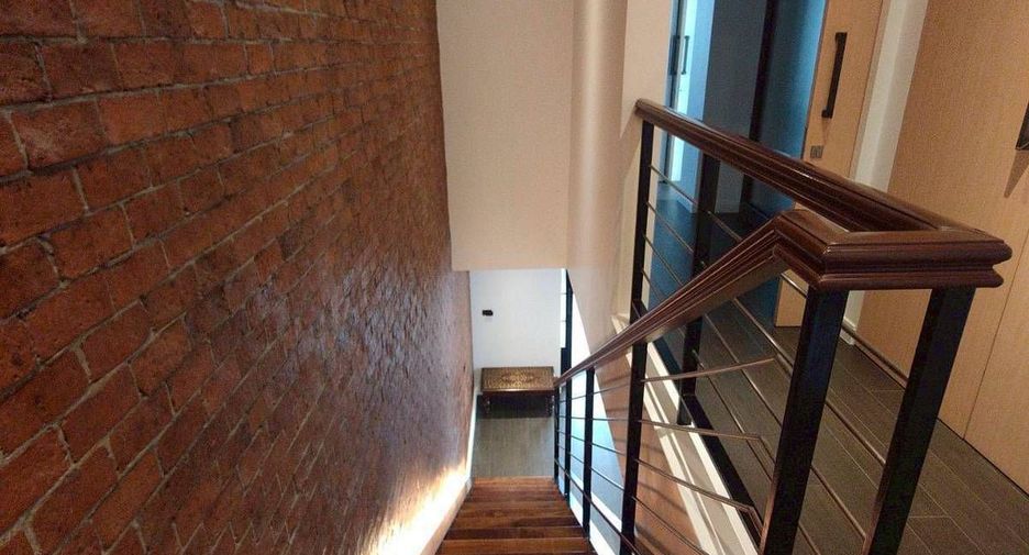 For rent 3 bedrooms condo in Watthana, Bangkok