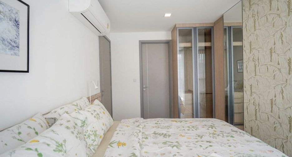 For rent 2 bedrooms condo in Watthana, Bangkok