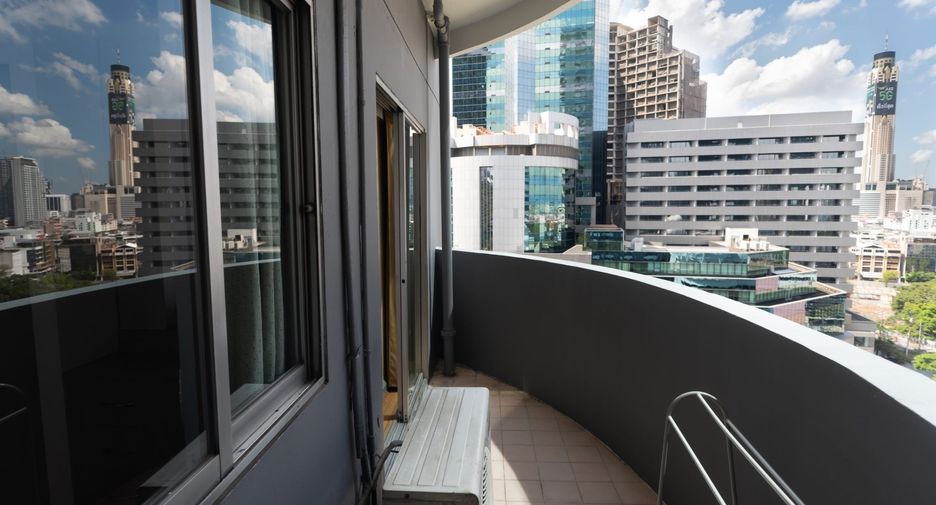 Wohnung zur Miete mit 2 Zimmer in Watthana, Bangkok