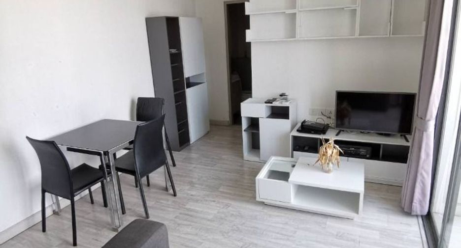 Wohnung zur Miete mit 2 Zimmer in Phra Khanong, Bangkok
