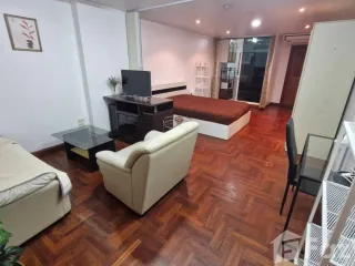 For rent studio condo in Bang Rak, Bangkok