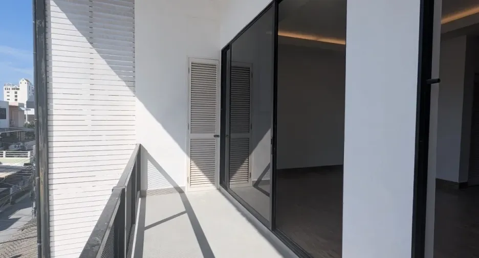 Reihenhaus zur Miete mit 6 Zimmer in Phra Khanong, Bangkok
