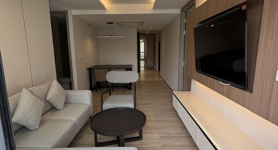For rent 2 bedrooms apartment in Watthana, Bangkok