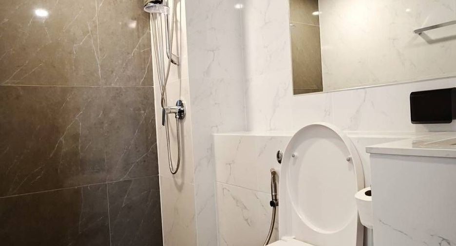 For rent 1 bed condo in Bang Phlat, Bangkok