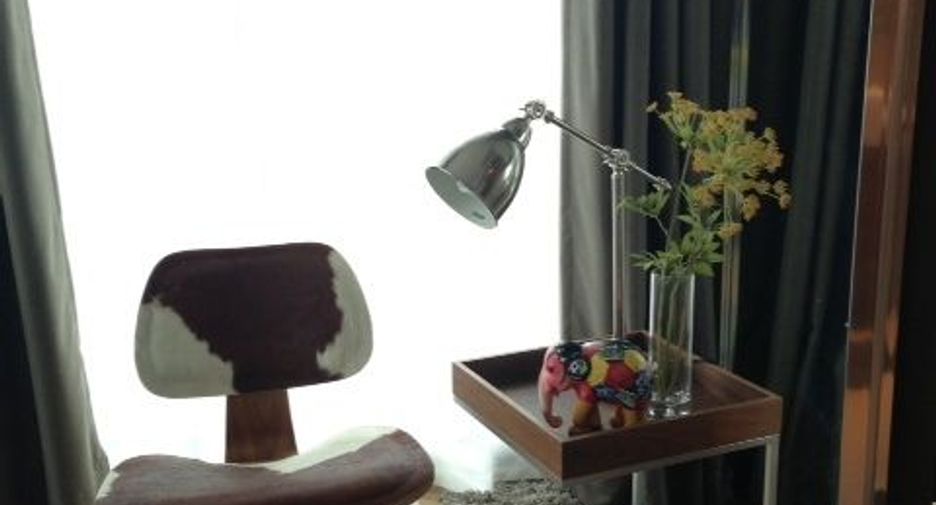 For rent 2 bedrooms condo in Phaya Thai, Bangkok