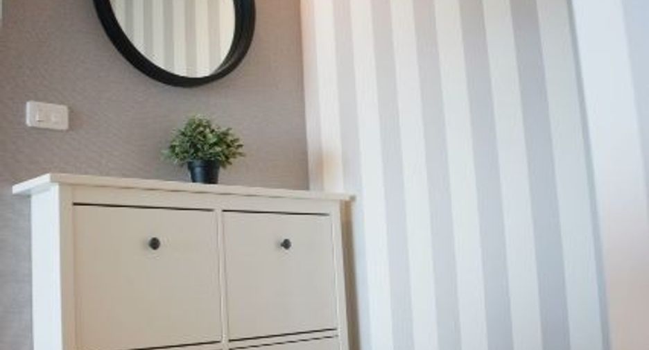For rent 2 bedrooms condo in Phaya Thai, Bangkok