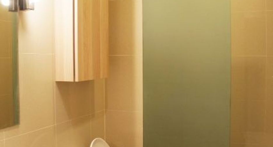 For rent 2 bedrooms condo in Phaya Thai, Bangkok