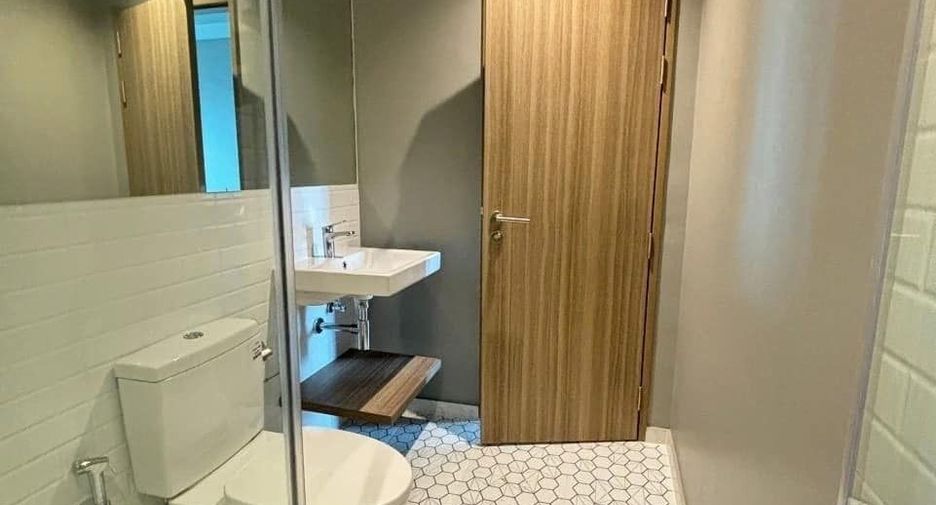 For rent スタジオ condo in Chom Thong, Bangkok