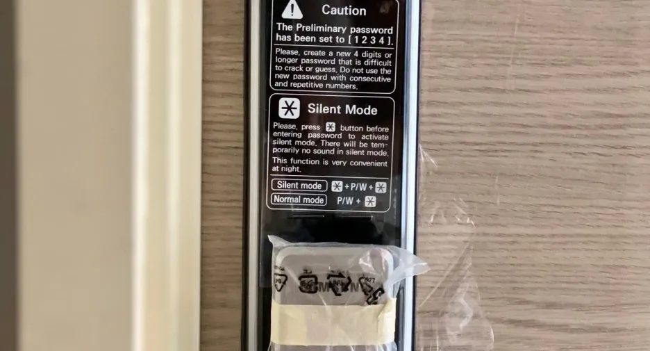 Condo en alquiler de 2 habitaciones en Yan Nawa, Bangkok