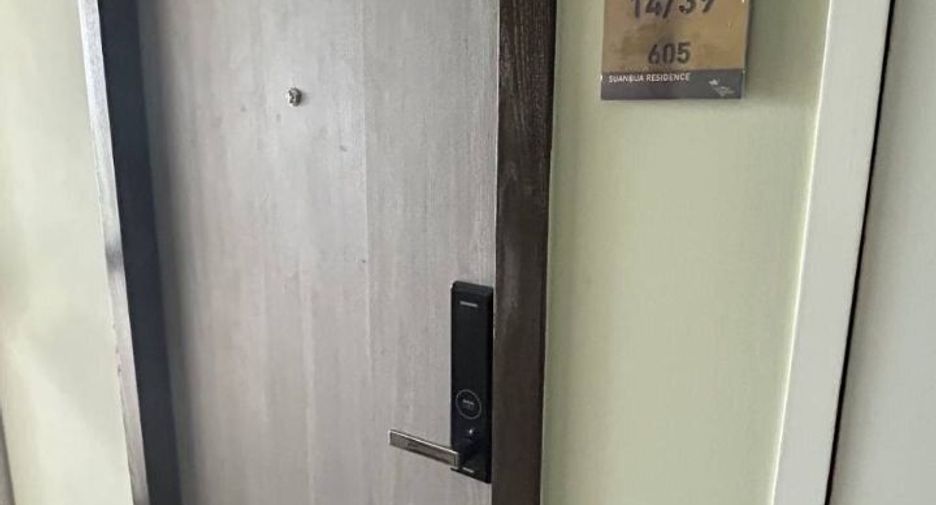 For rent 2 bedrooms condo in Phaya Thai, Bangkok